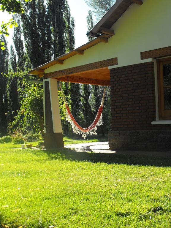 Posada De Campo La Calma Aluminé Exterior photo
